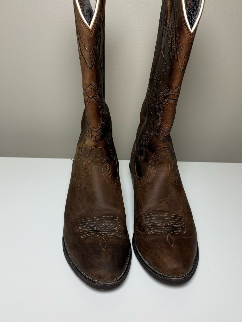 Ariat Women's Magnolia Western Boots Distressed Brown Leather US 7B Style 100109 - Picture 6 of 9